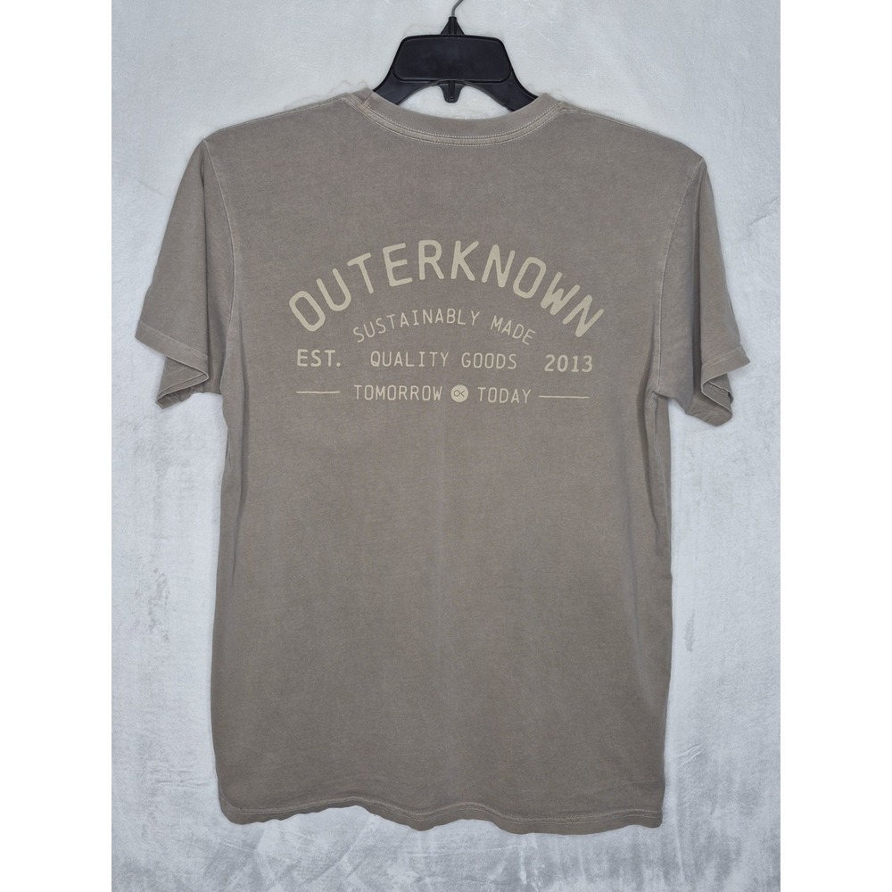 Outerknown Mens Pocket T Shirt Medium M Faded Olive Brown Graphic Logo 21x28